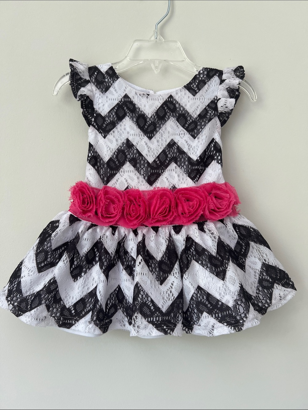 Youngland Black and White Chevron Lace Dress with Pink Rosette Belt